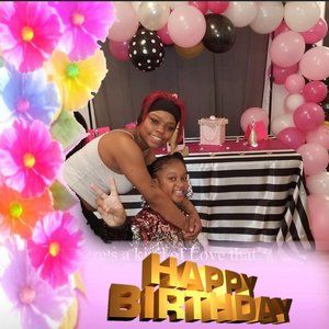 Meet your Posher, Delyria